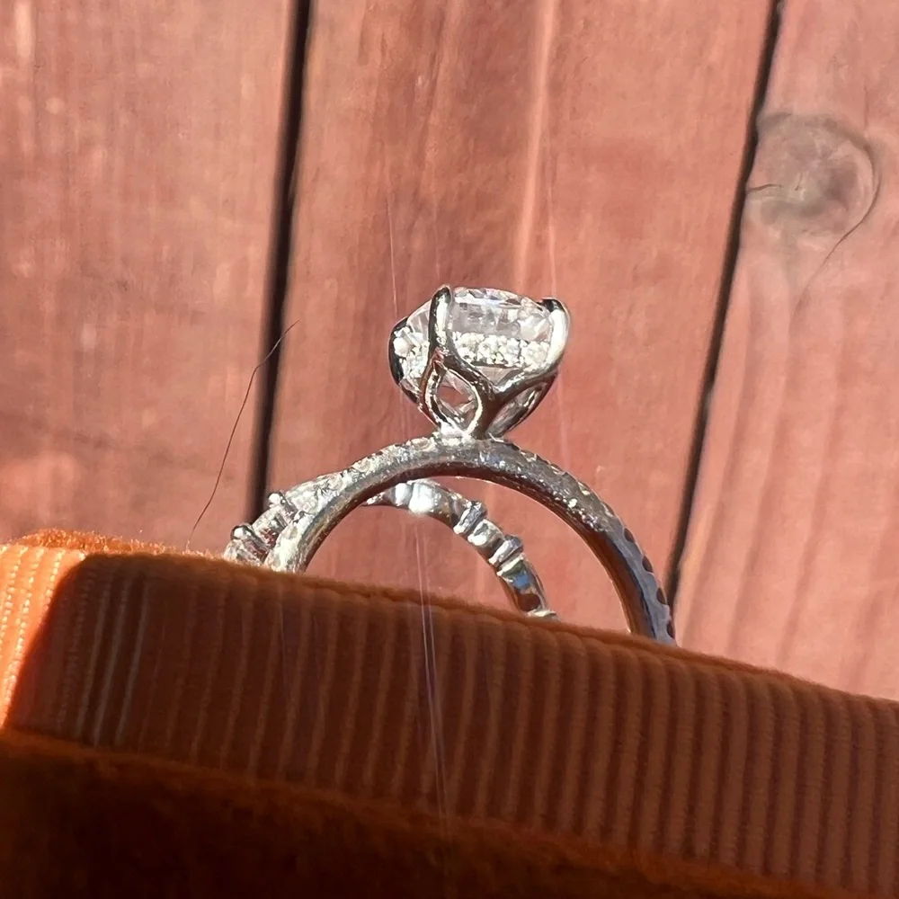 Engagement ring set - Picture 5 of 7